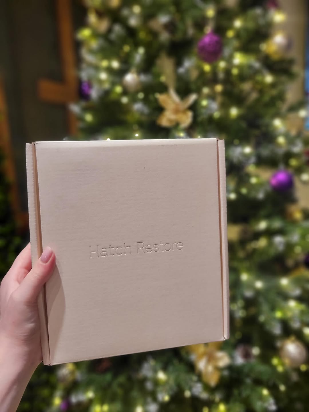 \ud83c\udf8412 Days. 12 Giveaways. \ud83c\udf84\nDay 2 is HERE - Hatch Sunrise Clock GIVEAWAY \n\nHere's how to enter:\n\n\ud83d\udc40 Follow this account \n\ud83d\udc9cLike this photo \n\ud83d\udcadTag 2 friends and Comment your favorite christmas tradition \n\nBonus Entries: Comment and Like the same post on Facebook for 5 extra entries \u203c\ufe0f\n\n