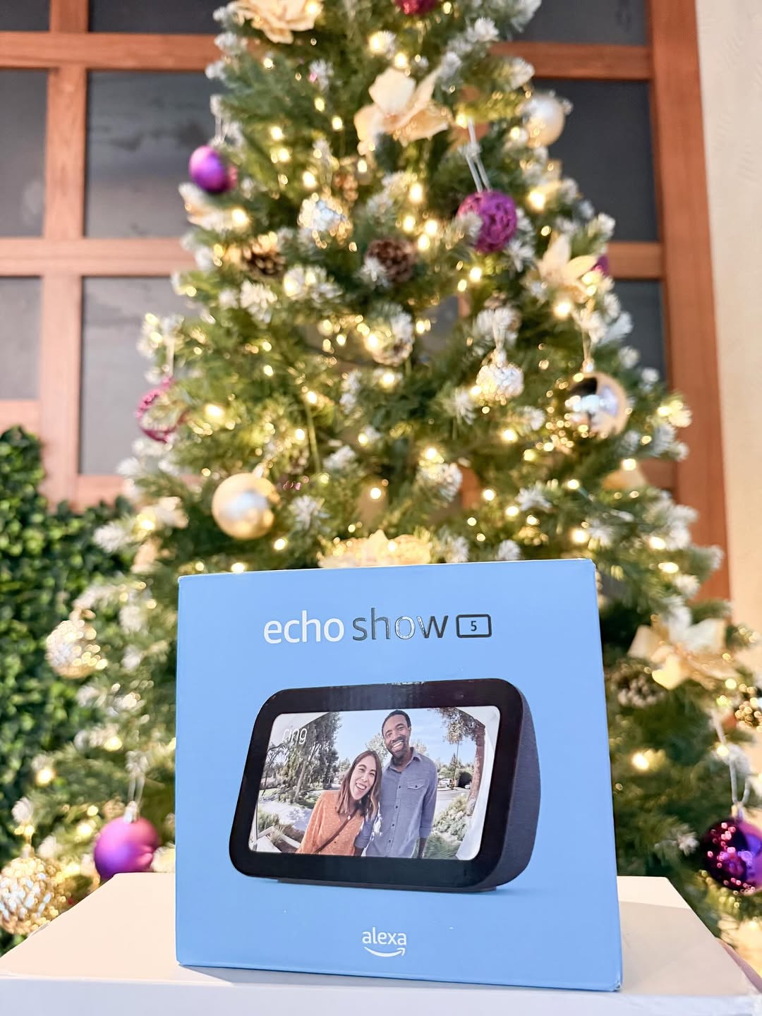 \ud83c\udf8412 Days. 12 Giveaways. \ud83c\udf84\nDay 7 is HERE - Echo Show 5 GIVEAWAY \n\nHere's how to enter:\n\n\ud83d\udc40 Follow this account \n\ud83d\udc9cLike this photo \n\ud83d\udcadTag 2 friends and Comment your favorite winter activity \n\nBonus Entries: Comment and Like the same post on Facebook for 5 extra entries \u203c\ufe0f\n\n