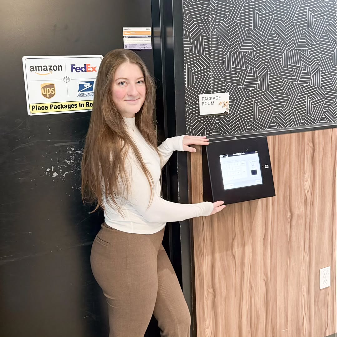 Picking up a package? It's waiting for you in our package room! Enter your code on the device next to the room to gain access and pick it up, or visit the office and we will assist you if you didn't receive a notification. Don't forget your ID or delivery confirmation! We're open daily to help.