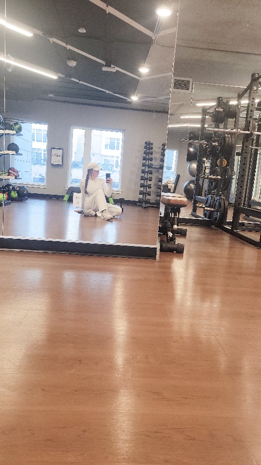 Start your winter arc off at The HERE Seattle \ud83d\udcaa\ud83c\udfcb\u200d\u2640\ufe0f\n\n