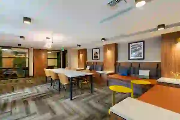 Plenty of spaces to focus and collaborate